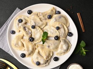 Pierogi z jagodami - 10 szt. (na gorąco)