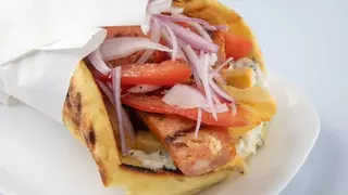 Pita loukaniko
