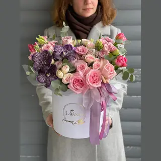 Коробка з квітами #9