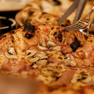 Pizza Capricciosa