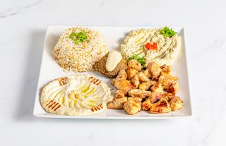 Combinado xix tawuk con arroz (halal) - مشكل شيش طاووق