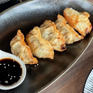Gyoza Pork Cozido no vapor 