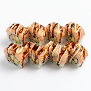 Uramaki De Salmón Flambeado (8 Pzas.)