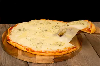 Pizza 4 Quesos (30 Cm.)