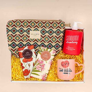 Cesta Regalo De La Mur y Taza Mr. Wonderful