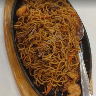 tallarines especiales a la plancha