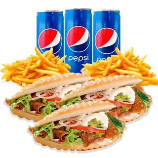 Súper Combo Kebab (3 Uds.) 3 patatas fritas y 3 bebidas 