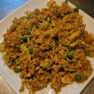 36. Riso al curry saltato con pollo鸡肉咖喱炒饭