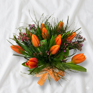 #1025 Molho Tulipas Quentes(  vermelhas ou amarelas )