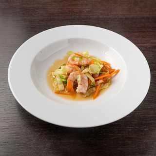 130. Gamberi con verdure