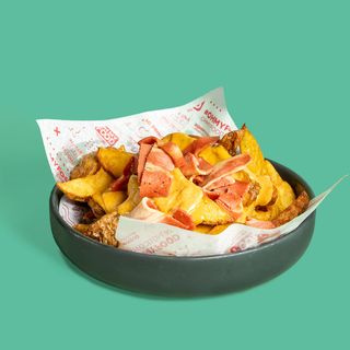 Patatas Gajo Caseras con cheddar y bacon vegano