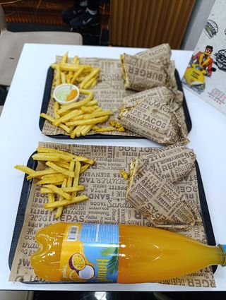 3 panini au choix + frites + boisson 1L