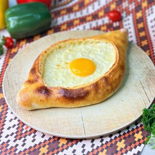 Хачапури по-аджарски