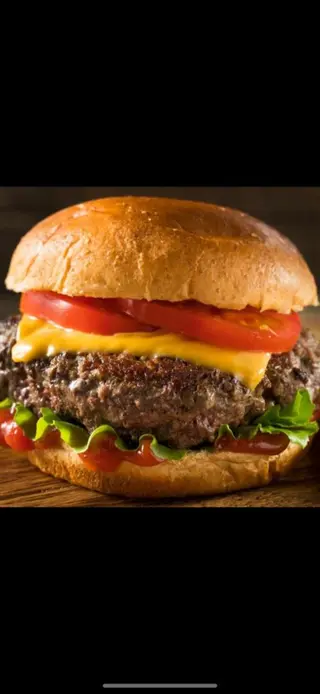 Cheese burger avec frites