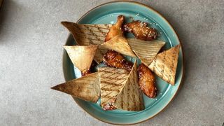 Курячі крильця (300г)