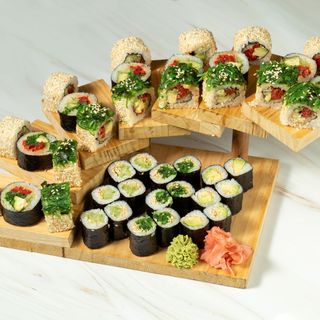 ვეჯი სეტი + საჩუქრად 2x კოკაკოლა 0,5ლ