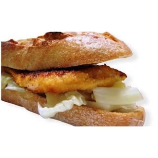 Bocadillo De Tiras De Pollo