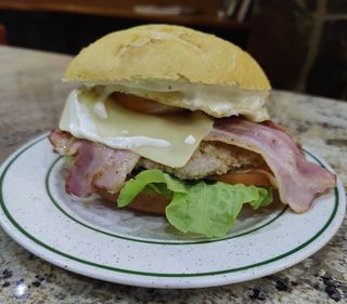 Hamburguesa al bacon