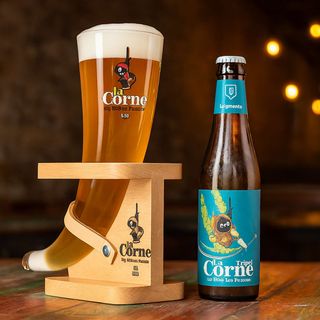 La Corne Triple (rubia fuerte)