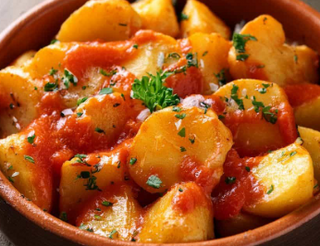 Patatas Bravas Clásicas