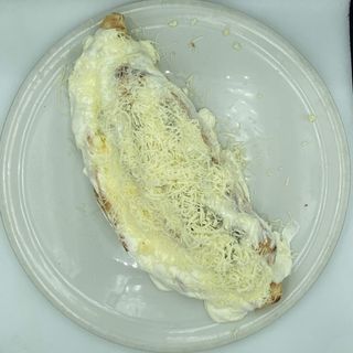 Velika piroška sa goveđom ili svinjskom pršutom