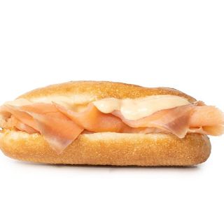 62. Salmón ahumado y salsa de mostaza y miel