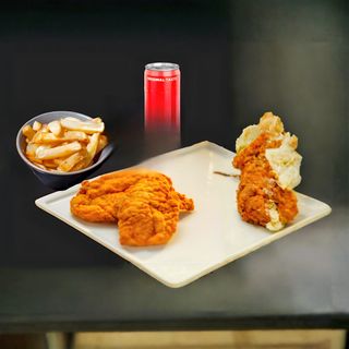 Meniu Snițel pui cu cartofi prajiti si Coca Cola 330 ml