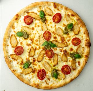 Pizza Pollo con Pesto