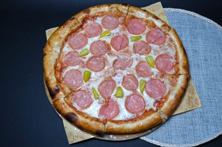 Пицца "Пепперони" (28 см.)