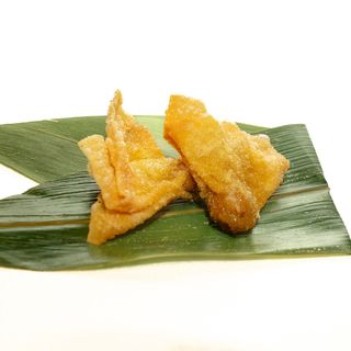 Wantán frito (2 uds.)