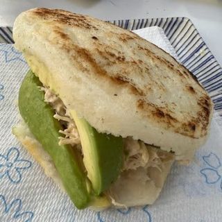 Arepa De Reina Pepiada