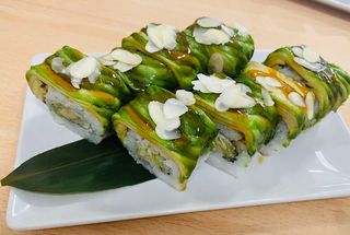 145.Crispy Veggie Roll Vegetal
