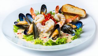 Platou cu fructe de mare