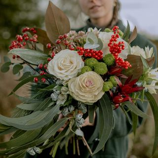 RAMO VARIADO NAVIDEÑO BLANCO Y ROJO