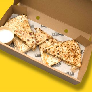 Quesadilla cochinita