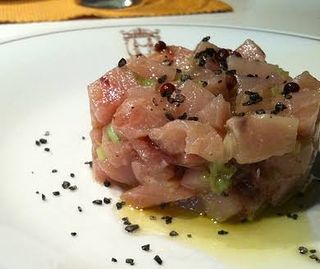 122. Carpaccio tonno