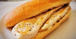 Bocadillo De Pollo Simple