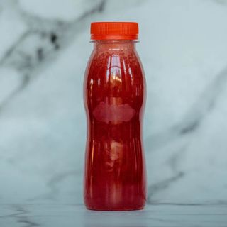 Fresh Strawberry Bee