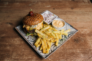 Cheeseburger 550 g