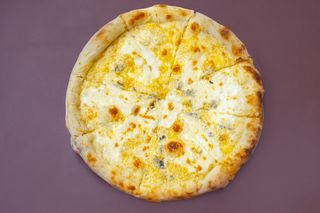 Pizza quatres fromages 