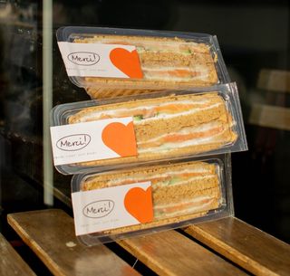 Сендвіч з лососем