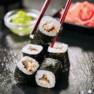 Hosomaki nidi salmone