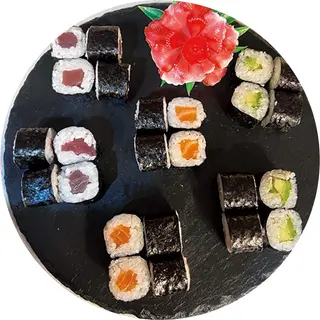 154. Maki Combo