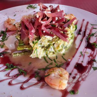 Revuelto De Trigueros Con Gambas Y Jamón