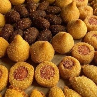 20 Mini Salgados e 1 Refrigerante