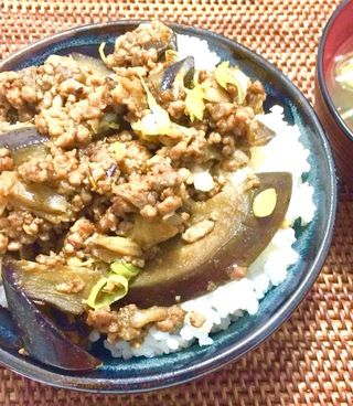 Patlican kebap con riso burgur