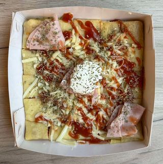 Slana palačinka sa pečenicom