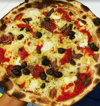 Pizza Napoli