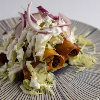 Flautas de pollo (4 uds.)