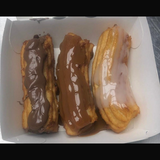 Churros XXL relleno con dulce de leche